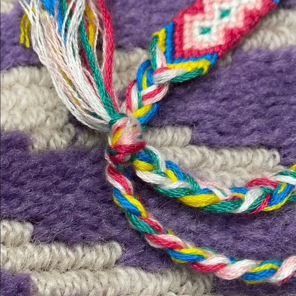 String Bracelet - Picture 4 of 4